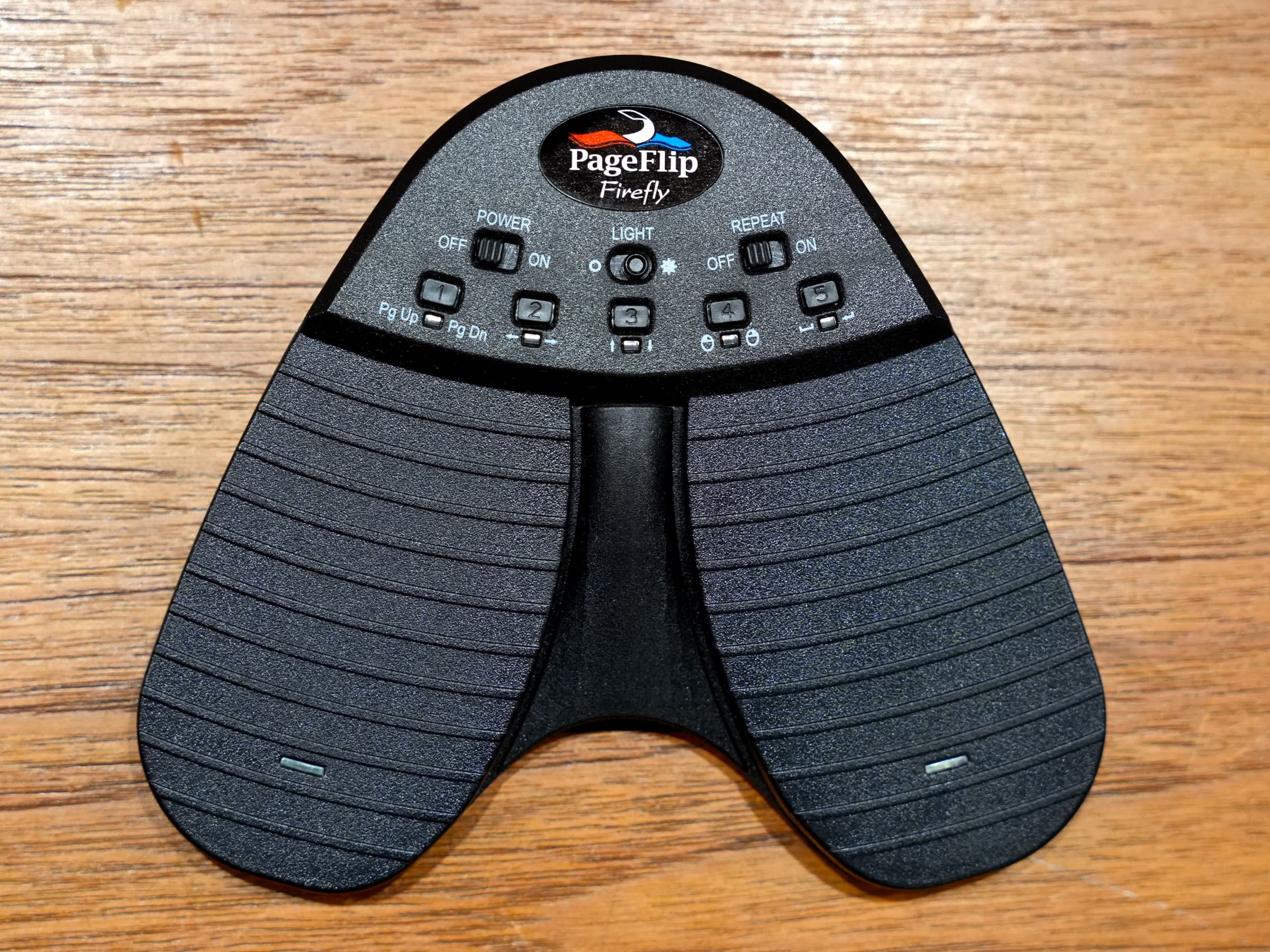 PageFlip Firefly, el mejor pasapáginas Bluetooth (pedal inalámbrico)