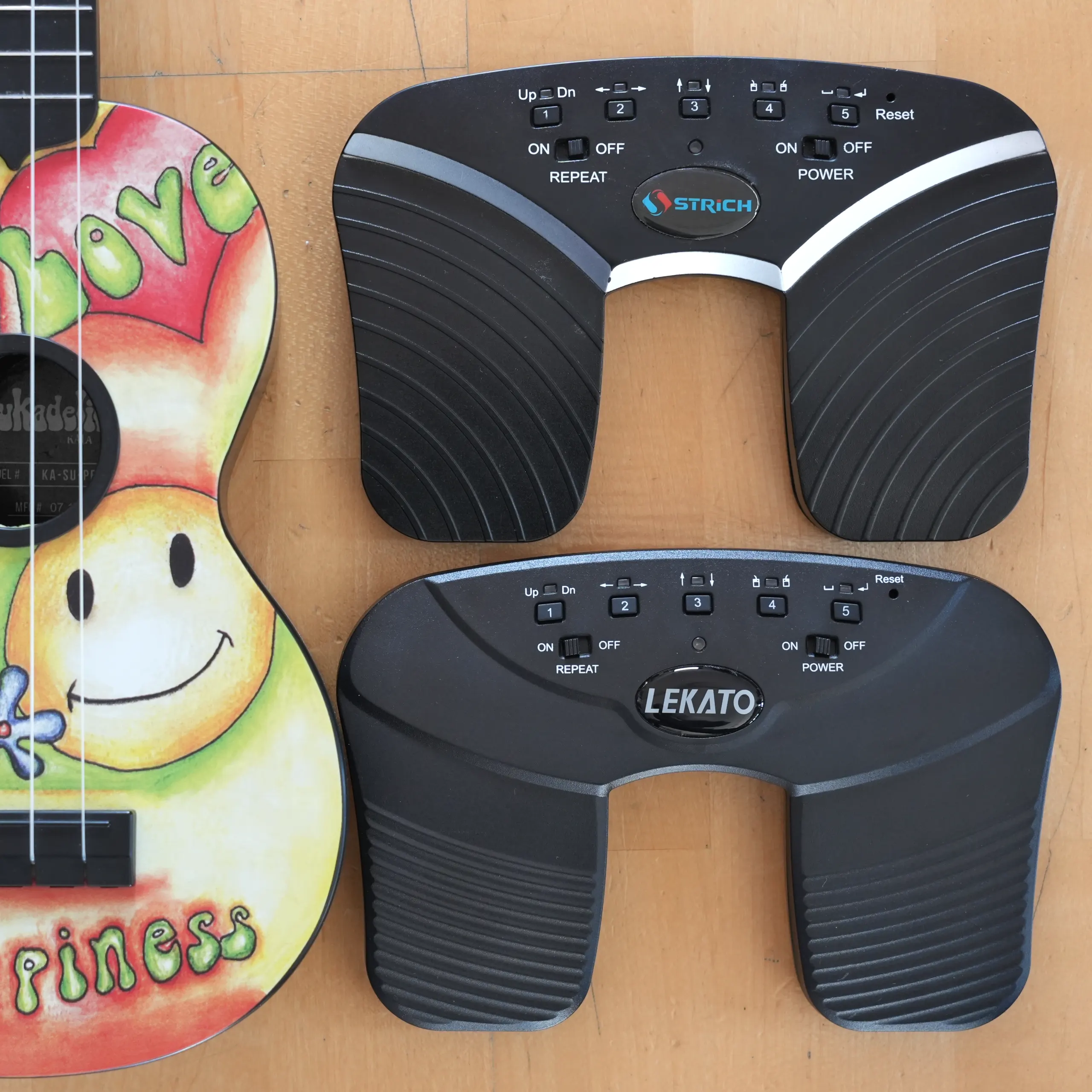 Lekato (o STRICH o Donner), pedal inalámbrico para pasar páginas en iPads, iPhones, tabletas y móviles Android (reseña)