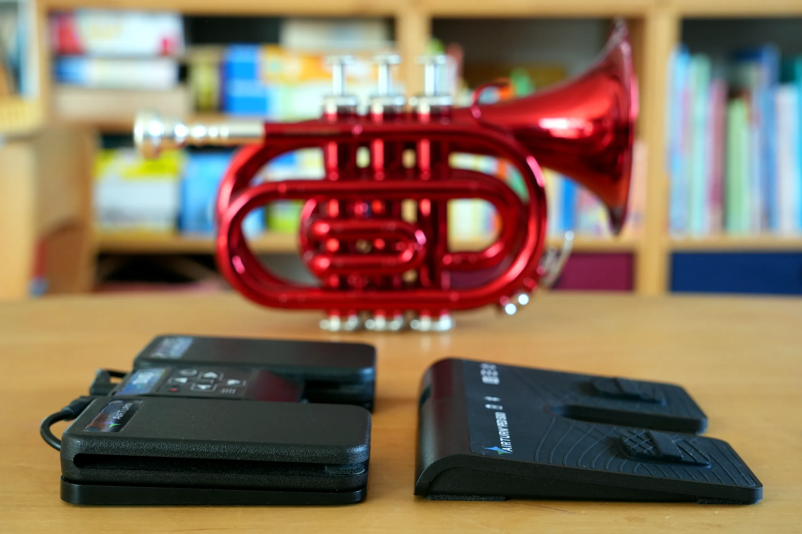 Los mejores pedales para pasar páginas - AirTurn PED 500 y DUO 500